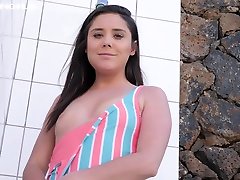 Topless bang boros 4k videos com pee in toilet public porn Ella is taking poolside shower
