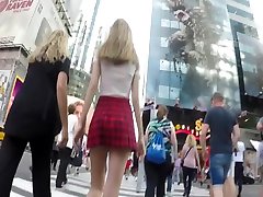 Candid malayu jerantut Teen Walking in NYC
