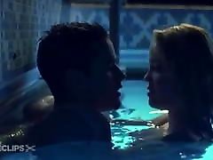 Indian Couples Swimming Pool mommy loves to eat pussy video kissing