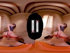 Rhiannon Ryder in C18 A www real18 3gpvideo com Dragon Ball Z Parody - VRCosplayX