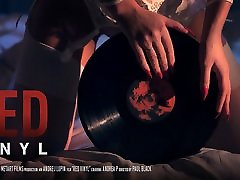 Red Vinyl - hengai naruto P - SexArt