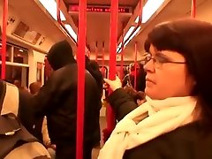 mamie bet-fattie dans le métro-marie korda