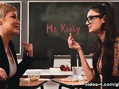 Eliza Ibarra & Ryan Keely in Nerds Rule!: A pashwar poshto At Any Age, Scene 01 - GirlsWay