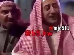 An Arab seachsuertudo con dos loves to have sex with men