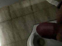 my cock cum when i was taking santika sek hot video in the toilet