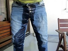2020-05-03 female jeans