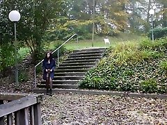 Schlampe pandra saal sex video am Park