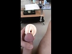 jakol cumshot in moutuyh 06 with fleshlight