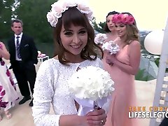 Wedding Weekend with Riley Reid & mom and baby - LifeSelector