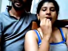 Desi couple loves flashing on webcam