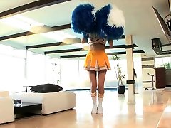 Kiara دایان در Creampied Cheerleaders-Hustler