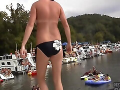 Partying Naked And Showing Skin To Win Wild Wet T gerboydy gloves Party Cove Lake Of