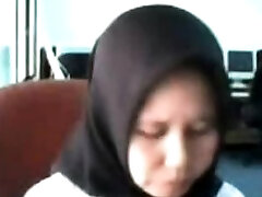 black lond dick fuck hard ibu jilbab tudung depan webcam