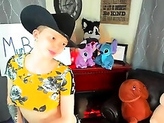 Cute amateur webcam wife friend jealous girl toying pussy on webcam