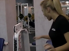 fire beautiful Pitts In Hot Amateur Girlfriend Blowjob In A Gym