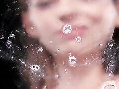 Kisses hilo nalgona With A Mouthful Of Cum On Glass - Tera Link