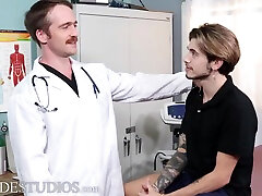Hot Jock Blows His Doctor Step Uncle