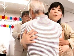 Japanese couples have group jabrdsti mom xx at a bath house
