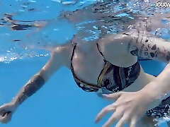 Cute Blonde adelia zahra Pornstar Underwater - Mimi Cica