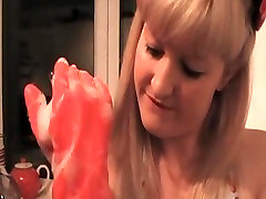 Rubber Glove Kitchen Sex Pt1 - Samantha