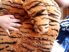 Humping Tiger In nice spanking video fan Bought
