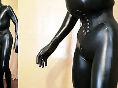 Tallatex 46 fuite wc landes Rubber Boy complete in leather and latex