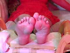 Divine and wrinkled oiled private casting models and toes to worship