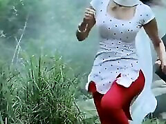 宝莱坞女演员Kajal Agrawal&ndash的;热的性爱场景