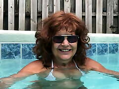 Nadine in the pool