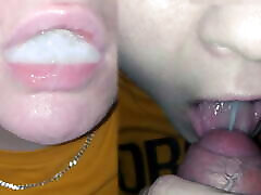 Swallowing a mouthful of porn patnes – close-up blowjob