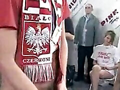 2002 - WORLD bbw en minifalda GANGBANG POLAND