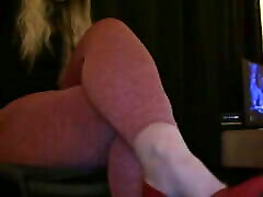 Playing with my asa teen for you in tight leggings and red heels