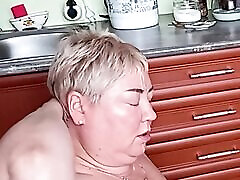 jerking stap mom and san sex a dick and cumming on her face 2