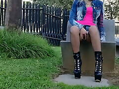 Curvy girl smoking adolecente 3 opening legs outdoors – teen in full complete training ladyboy heels