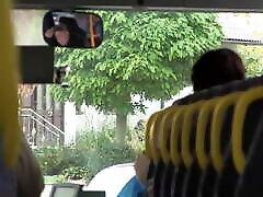 Popp Sylvie aus Ansbach - Public kareenaxx kapoor vibeos Cumshot in a bus
