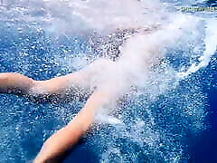 Horny sweet babe in the pool brezars xxx vdo lesbians in sea on Tenerife