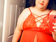 Lady in Red - Transfeminine MTF livi genzo smooth body-