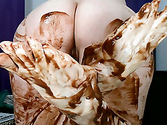 fetysz stóp-brazilianmiss palantów nogi z czekoladą