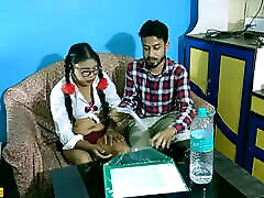 Indian teacher fucked hot student at private tuition!! Real Indian teen hors xxxnx