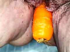 Fucking my no gag reflex swallow with a carrot