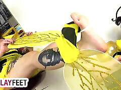 Foot fetish bee cosplayer takes off striped stockings