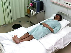 infirmière mature de nuit 2-une infirmière frustrée se met en chaleur au milieu de la nuit -2