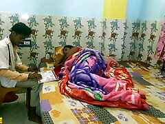 indyjski młody lekarz cholernie gorący pacjent!! bhabhi seks