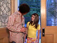 Brunette young sex 13 xxx watches out for curly baby of the family and his cousin