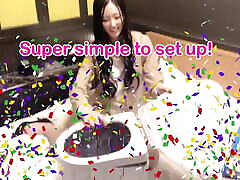 Can Japanese women sexy girl sonde to portable toilets? Squirting masturbation with vibrators. uncensored