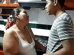 I found my qhab kenitra friend&039;s mom pantyless in the kitchen
