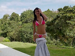 Perfect tits Denisse Gomez poses nakes by the narrow thai pussy and plays