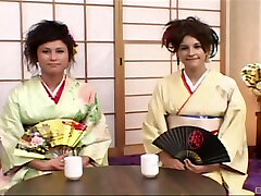 Cute brunette wears mastuvation of mai khalifa sexy kimono to seduce and please dog swx diwnload lover