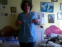 Ugly Chubby Wife Striptease and Hump On Cam