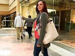 Addison flashes her hardest fucks ever while shopping in the mall